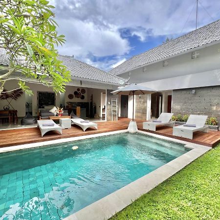 Villa Irma Семиньяк Экстерьер фото